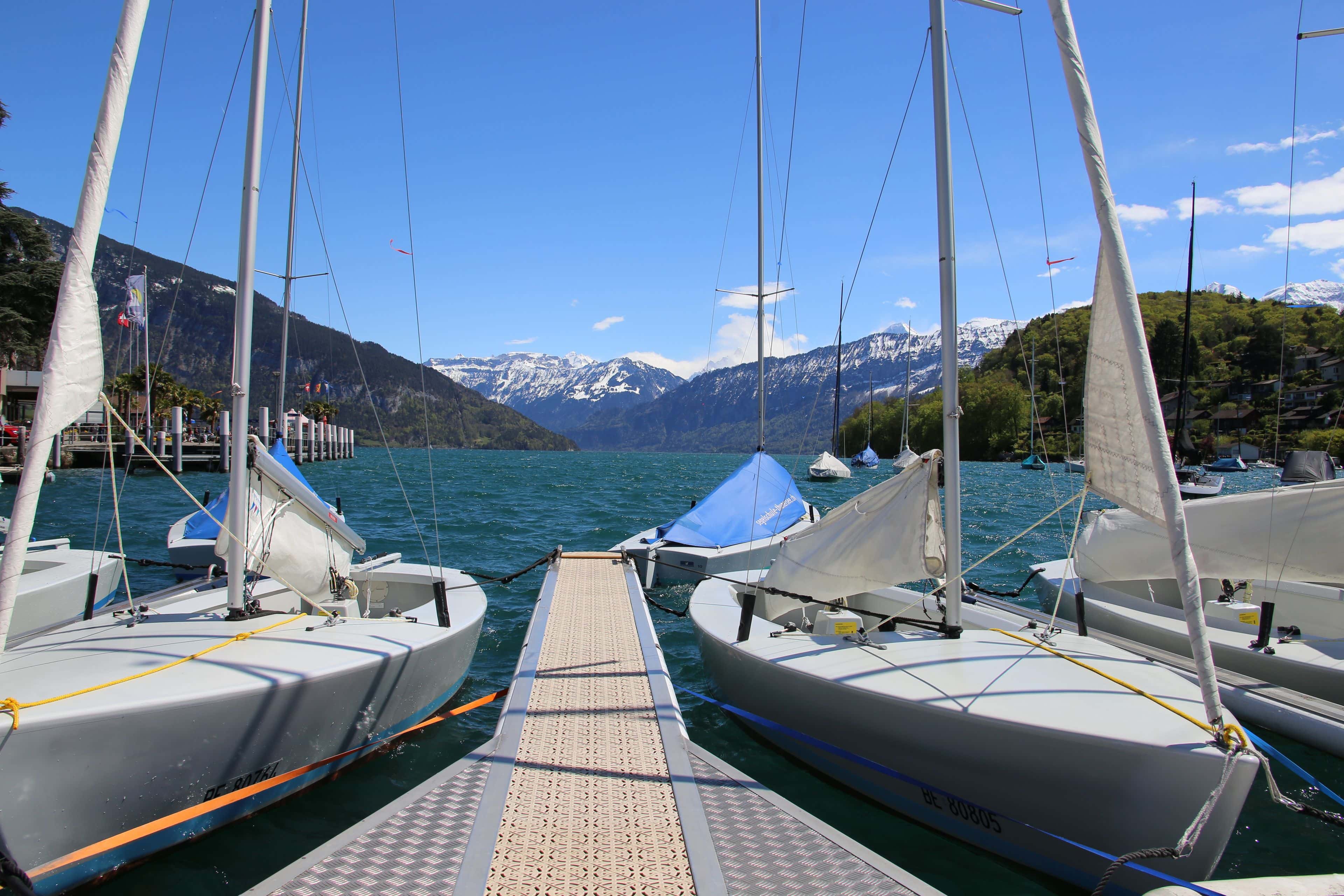 Segelschule Thunersee Station Spiez Segelschulboot